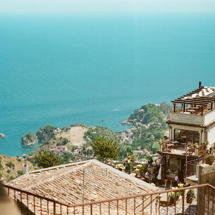 Family terraces and cafés for calm evenings in Madrid